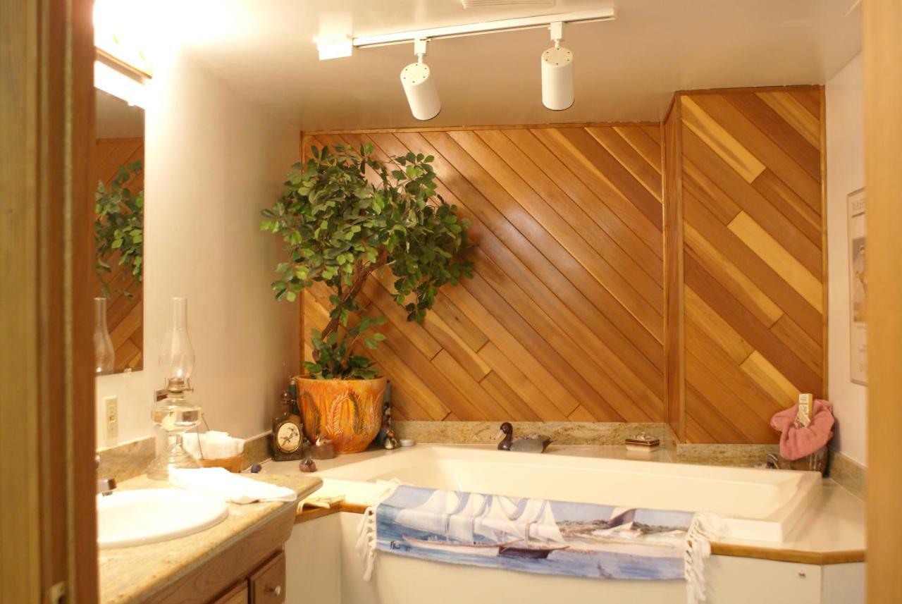 مبيت وإفطار Maple Valley لينداز باي ذا ليك المظهر الخارجي الصورة